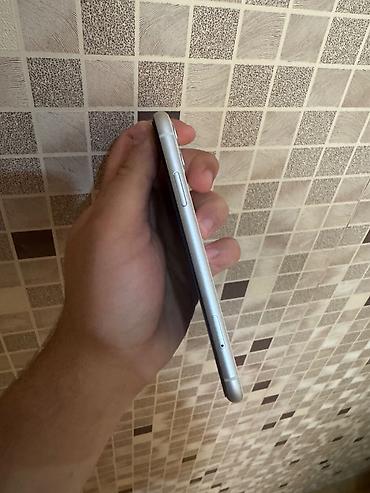 iphone 11 təzə: IPhone 11, 128 GB, White Titanium, Barmaq izi, Face ID, Simsiz şarj — 4