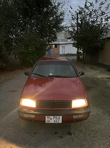 a8 d2: Volkswagen Vento: 1994 г., 1.8 л, Механика, Бензин, Седан — 8