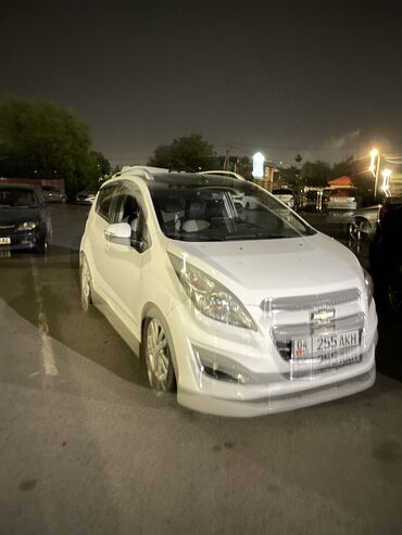 авто бу в рассрочку от частного лица: Chevrolet Spark: 2014 г., 1 л, Автомат, Бензин, Седан