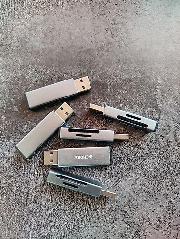 Картридер USB для SD и microSD card. Для считывания и переноса файлов