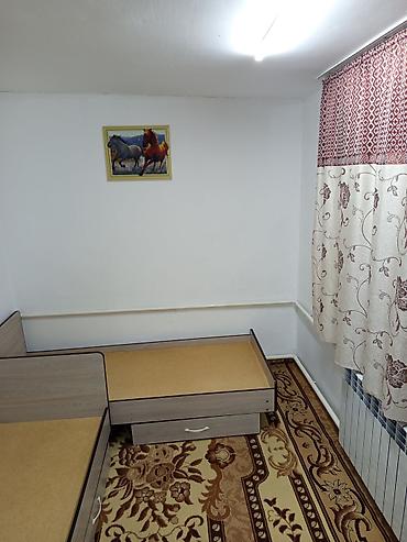 токтогула молодая гвардия: ТОЛЬКО Девушке!!!Сдаю комнату С подселением одной девушке в доме всё — 1