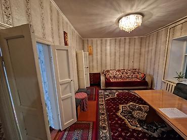 Продажа коттеджей и домов: Продаётся жилой дом с придомовой территорией и двором. Характеристики — 18