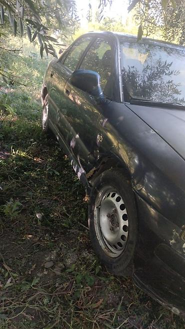 мицу биси: Mitsubishi Carisma: 2002 г., Автомат, Седан — 3