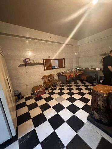 Restoran, kafelər: Binəqədi rayonu, Varovski qəsəbəsində, ümumi sahəsi 150 kv/m olan -da lalafo.az — 12 Restoran, kafelər: Binəqədi rayonu, Varovski qəsəbəsində, ümumi sahəsi 150 kv/m olan — 12