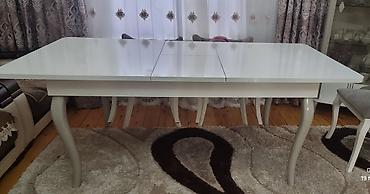 dekor divar: TECILI SATILIR. Divan ve 2 kreslo bazalidi hamisi, 350 man. Ag qonaq — 3