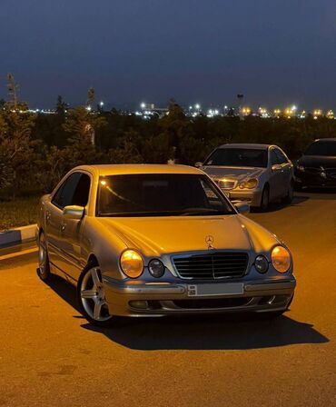 Nəqliyyat: Mercedes Benz E240 2.4 benzin 1999-cu il rasxodsuzdu 320 000 probeq