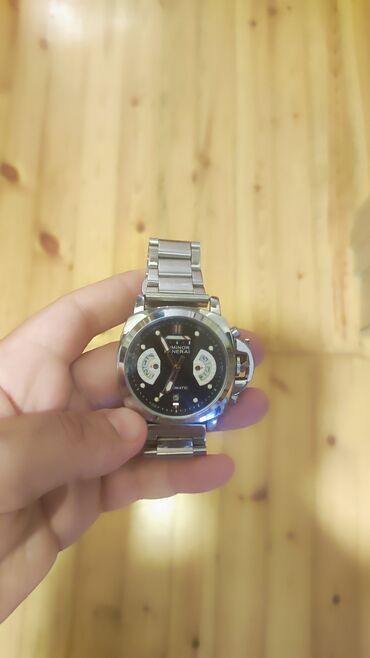 İşlənmiş, Qol saatı, Panerai Luminor, rəng - Gümüşü