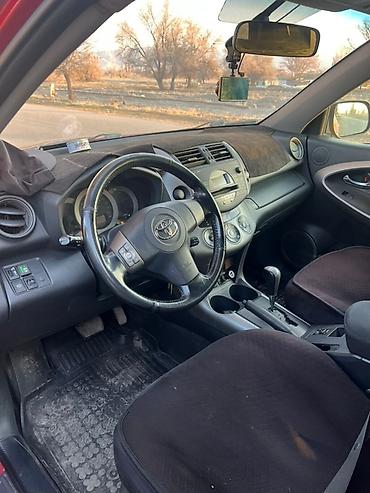 a8 d2: Toyota RAV4: 2006 г., 2 л, Автомат, Газ, Кроссовер — 8