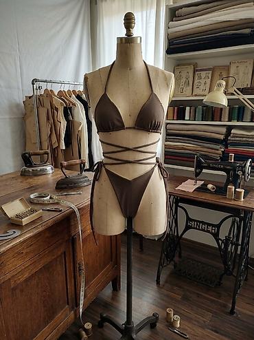 new yorker kupaći kostimi 2023: Dvodijelni bikini set – čokoladno braon - Gornji deo: klasičan — 1