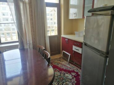 телефон fly с телевизором в Азербайджан | FLY: 1 комната, 34 м² | С мебелью, С кухонной мебелью, С газом