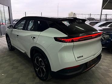 Dongfeng: Dongfeng Aeolus Haohan: 2026 г., 0.5 л, Автомат, Электромобиль, Внедорожник — 6