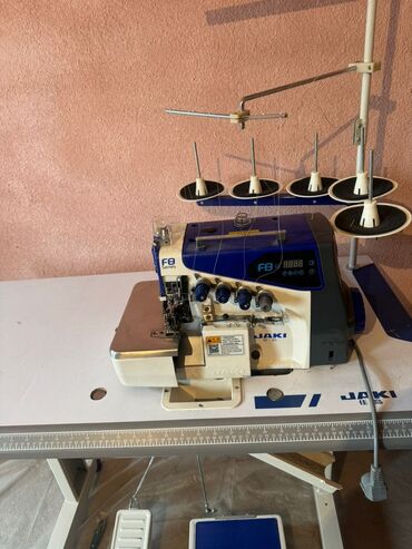 токмок швейные машинки: Тигүүчү машина Juki, Жарым автоматтык