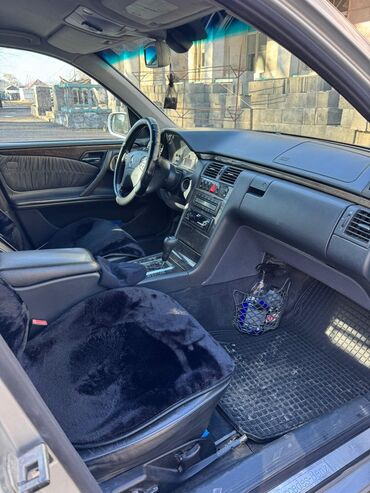 Mercedes-Benz: Mercedes-Benz E-Class: 2000 г., 3.2 л, Автомат, Бензин, Седан — 10