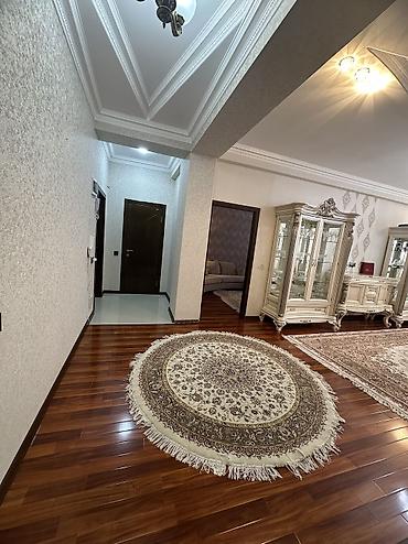 carpayı dəsti: 19mertebeli binanin 17ci mertebesi.145kv 4otağ tam təmirli və əşyali — 7