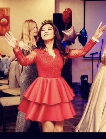 красное платье в пол с разрезом: Вечернее платье, Коктейльное, Короткая модель, С рукавами, XS, S