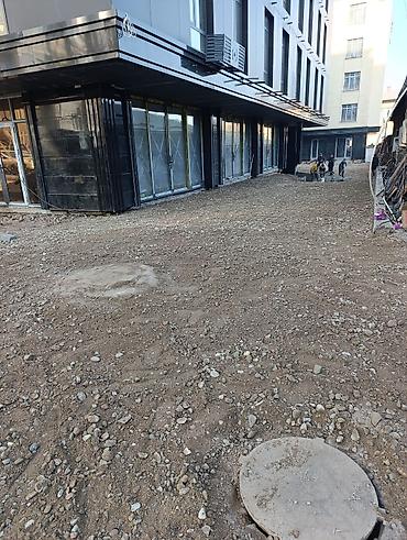 urban construction: Благоустройство территории у коммерческого здания Предлагается — 1