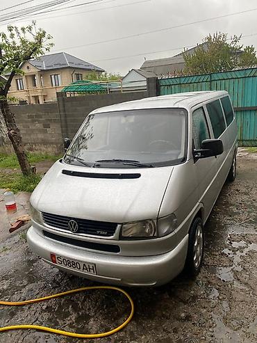 бус сапок кабина: Volkswagen Transporter: 2002 г., 2.5 л, Механика, Дизель, Минивэн — 8