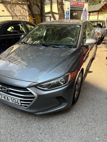 hyundai kredit: Hyundai Elantra: 2 l | 2017 il Sedan