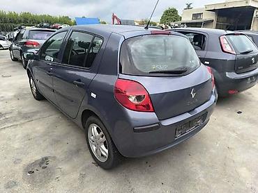 Automobili: RENAULT CLIO 2006. GOD. - KOMPLETAN AUTO U DELOVIMA | Renault Clio — 4