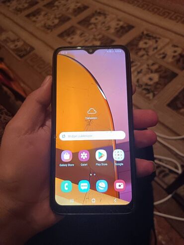 Mətbəx texnikası: Samsung Galaxy A10s, rəng - Göy