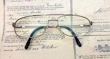 Naočare: V - Valentino dioptrijski ram OVERSIZE. Valentino. OVERSIZE. U — 10