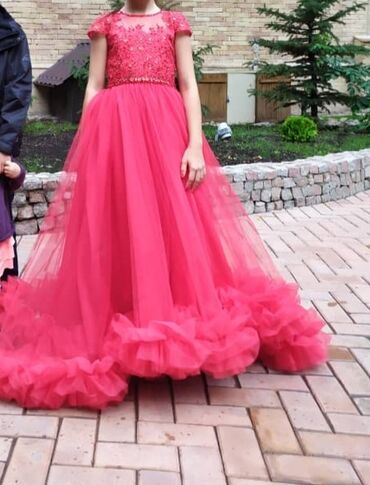 вечерние платья на 12 13 лет: Вечернее платье, Длинная модель, С пайетками
