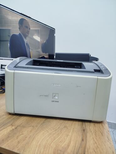 офисные системные блоки: Отличный принтер Canon LBP2900 в рабочем состоянии, работает отлично