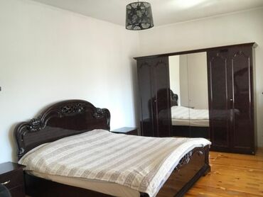 Долгосрочная аренда домов: 300 м², 6 комнат — 7