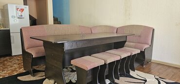 мебель исфана: Стол жана отургуч комплекттери Ашкана, Колдонулган