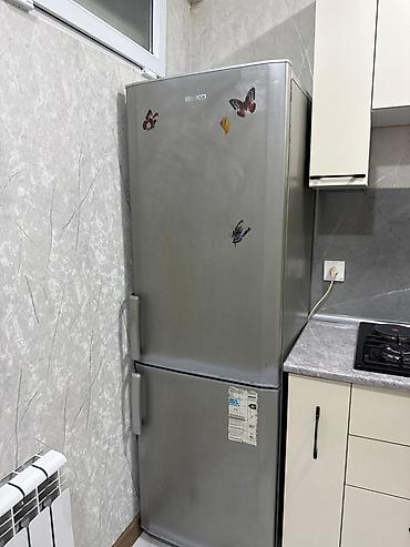 w202 polka: Beko iki qapılı soyuducu, işlənmişdir, amma normal işləyir - Rəng — 1