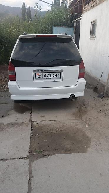 водный катер: Mitsubishi Chariot: 1998 г., 2 л, Автомат, Бензин, Универсал — 2