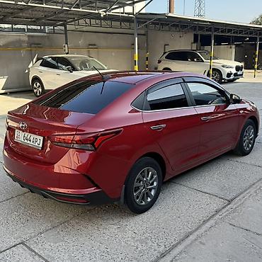 hongqi e hs3: Hyundai Accent: 2022 г., 1.4 л, Автомат, Бензин, Седан — 4