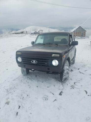 lada qrand: VAZ (LADA) 4x4 Niva: 1.8 l | 2009 il 32562 km Universal