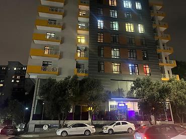 menziler: Bakı, 1-ci mikrorayon, 1 otaqlı, Köhnə tikili, m. 20 Yanvar, 30 kv. m — 10
