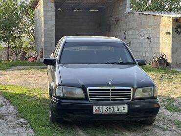 Mercedes-Benz: Mercedes-Benz