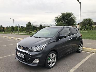spark 1: Chevrolet Spark: 2017 г., 1 л, Автомат, Бензин, Хэтчбэк — 1