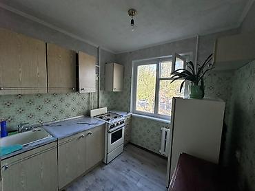 Продажа квартир: 2 комнаты, 43 м², 4 мкр 104 серия, 2 этаж, Старый ремонт — 4