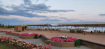 Аренда отелей и хостелов: Коттедж в корпусе в ЦО РАДУГА, село Сары-Ой, 2 комнаты+застекленная — 10