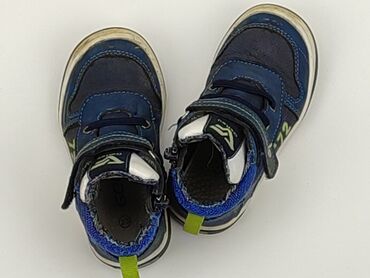 buty sportowe dla chłopca rozmiar 30: Buty sportowe 23, Używany
