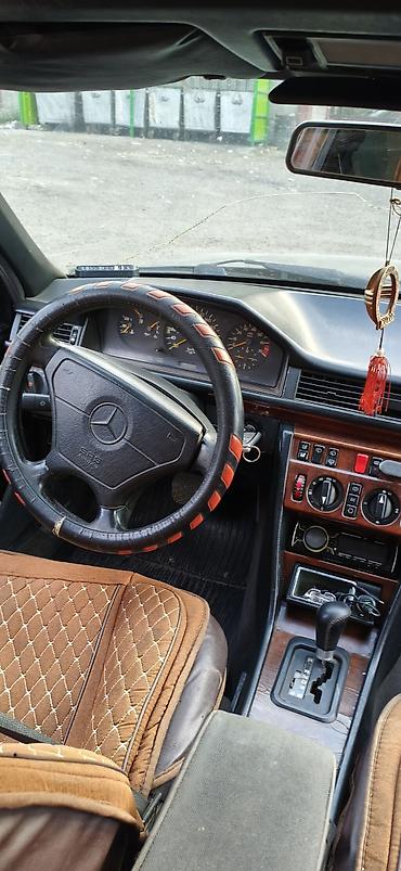 mersedes e class: Mercedes-Benz W124: 1995 г., 2.2 л, Автомат, Бензин, Универсал — 10