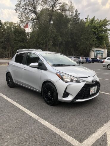 машина женская: Toyota Yaris: 2019 г., 1.5 л, Автомат, Бензин, Хетчбек