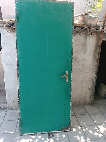 şeyf qapi: Metall qapı – yaşıl rəngli, təktaxtalı - Material: möhkəm metal lövhə — 2