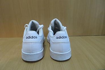 Trainers: ADIDAS br 44 potpuno ocuvane kvalitetne patike bez skrivenih mna, a — 4