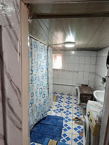 king house: Продаётся жилой дом.Улица центральная трасса где ездиют маршрутки и — 4