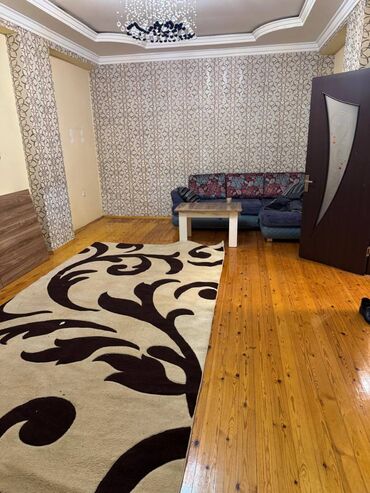 Mənzil kirayələyirəm: 2 otaqlı, 70 kv. m — 3