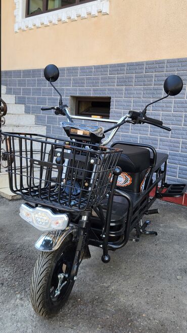 Другой электротранспорт: Электро скутер с большой грузовой платформой, груз до 400 кг. Мотор — 6