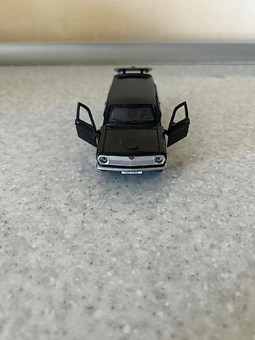 avtovaz oyuncaq treyler: Məhsul: Lada Vesta SW miniatür model avtomobil - Miqyas: təxmini 1:43 — 6
