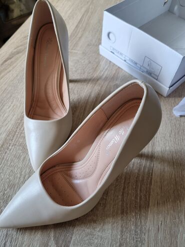 graceland zenske cipele: Pumps, Africa, 38