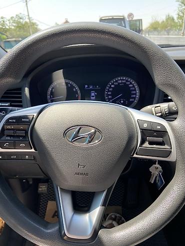 Hyundai: Hyundai Sonata: 2018 г., 2 л, Автомат, Газ, Седан — 2