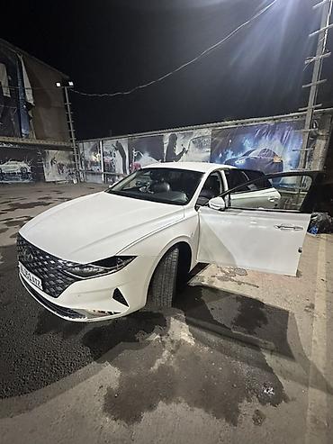 santa fe 2024: Hyundai Grandeur: 2020 г., 2.4 л, Гибрид, Седан — 1